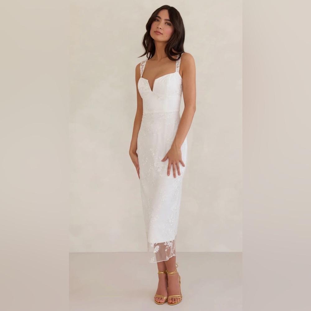 Park & Fifth White Wren Dress Orlaya Lace